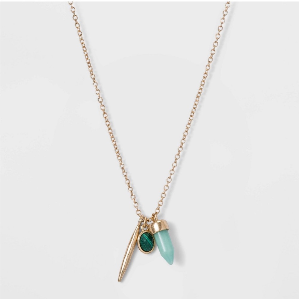 🆕Aventurine necklace with charms